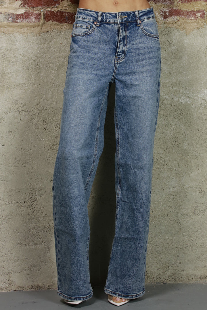 Lazy Classic high waist wide-leg jeans in washed blue