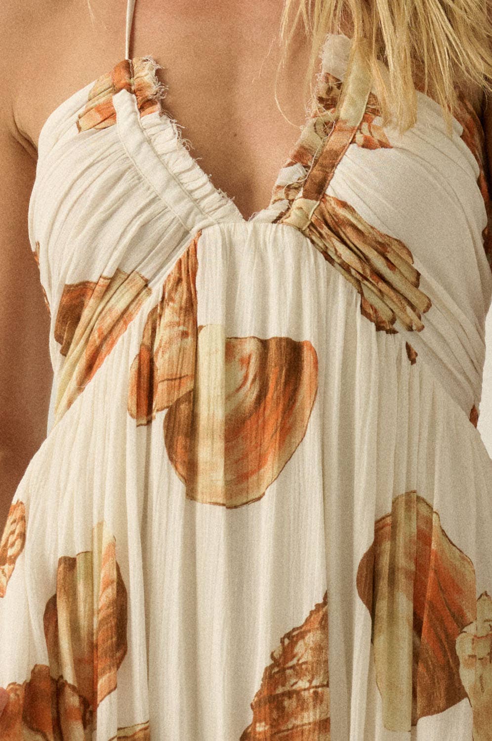Beach Seashell-Print Crepe Tie-Back Halter Pocket Maxi Dress