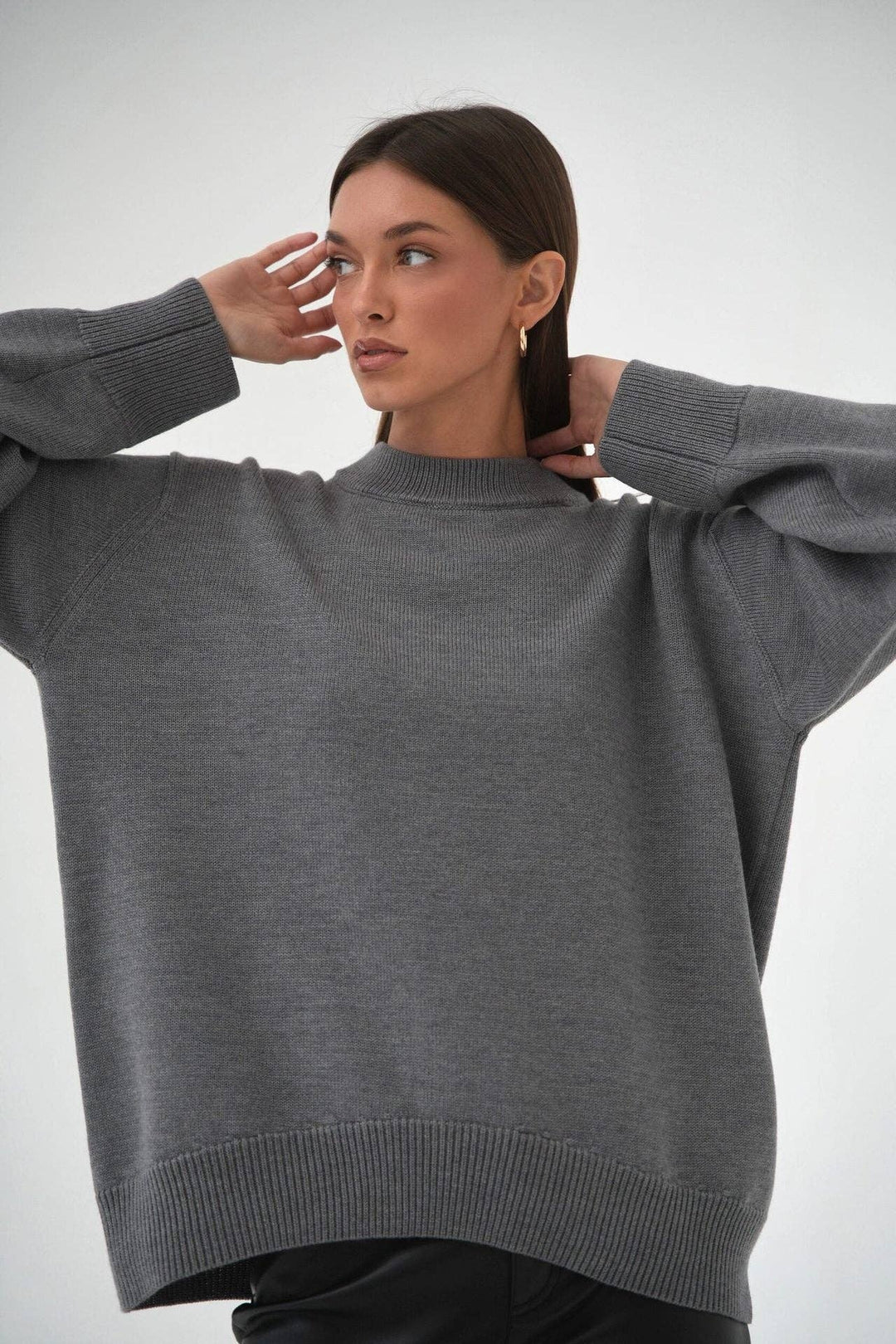 Lowkey Round Neck Long Sleeves Casual Swearter