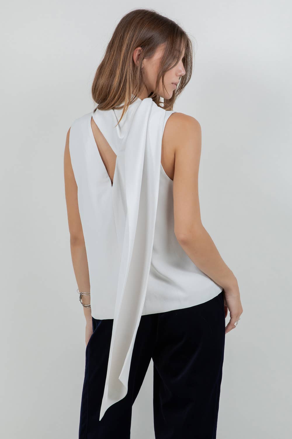 ELEGANCE SCARF ATTACHED SOFT WOVEN SLEEVELESS BLOUSE - STONE