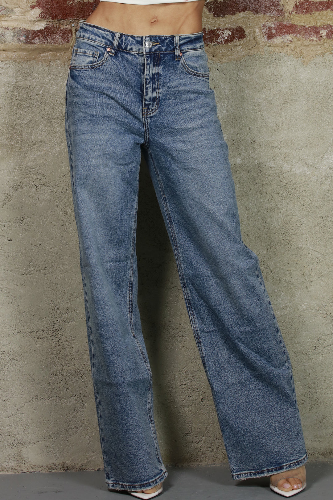 Lazy Classic high waist wide-leg jeans in washed blue