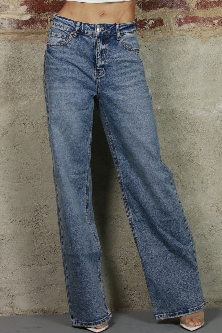 Lazy Classic high waist wide-leg jeans in washed blue