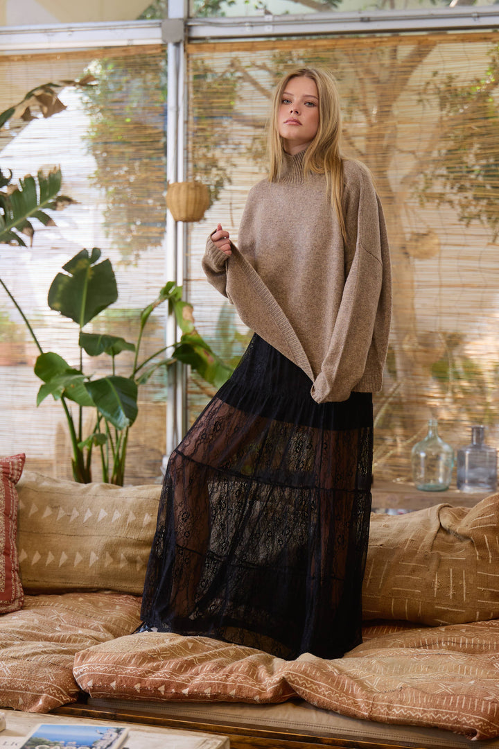 Aixia Cozy Oversized Sweater