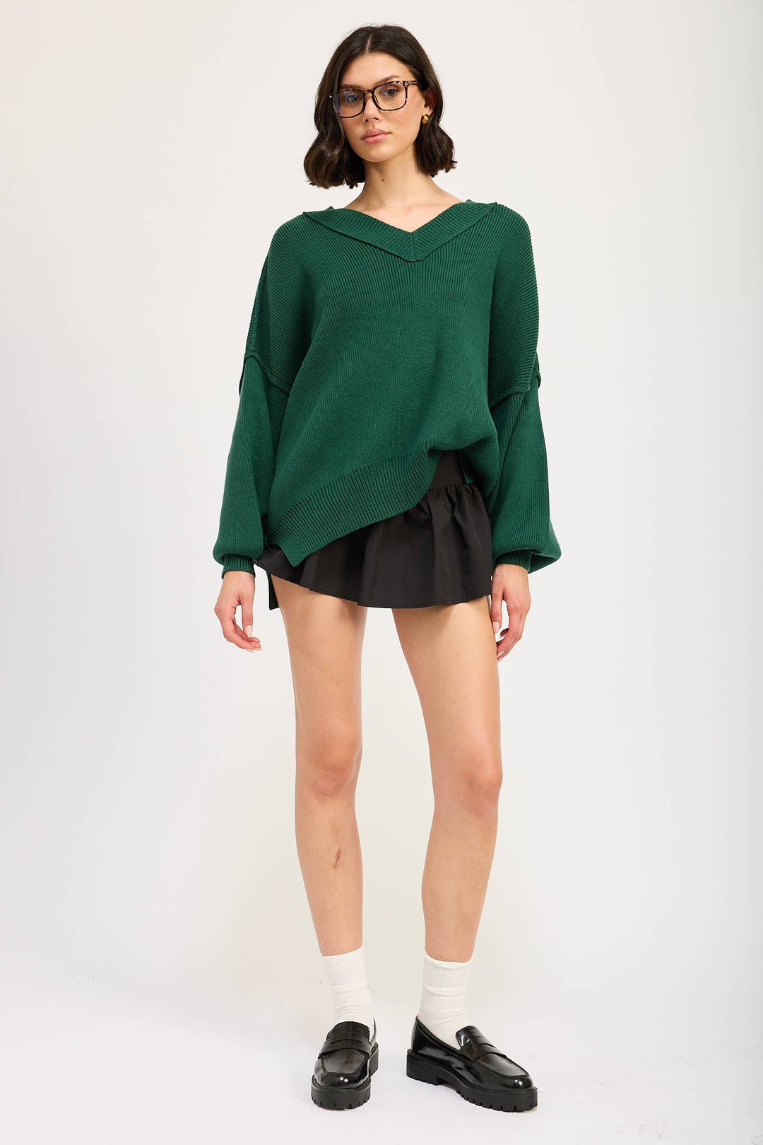 RAQUEL  OVERSIZED V NECK SWEATER