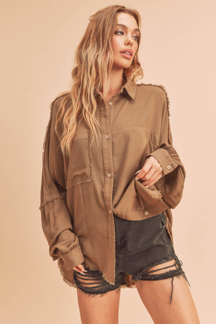 Delilah Shirt - M / Top / Mocha - shirts
