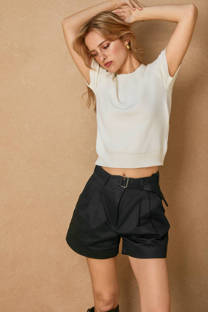 Easy To Lov Belt Pleated Shorts - Shorts