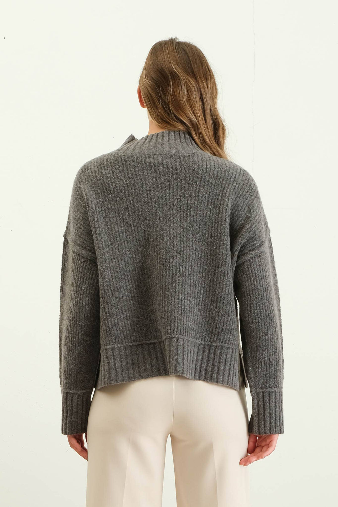 Elsa Mock Neck Split Hemp knit Sweater