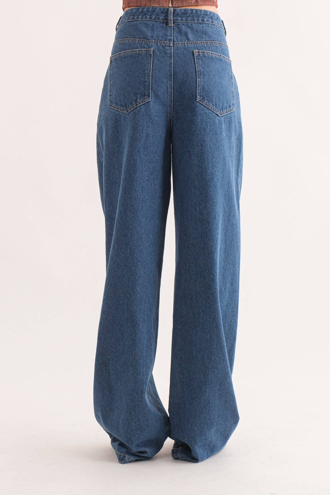 Gin Pleated Front Jeans - Jeans