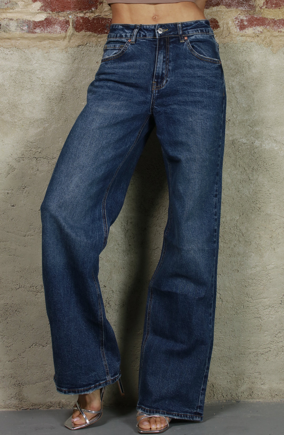 Kelly Basic middle waist mom-fit wide-leg jeans in dark blue - Jeans