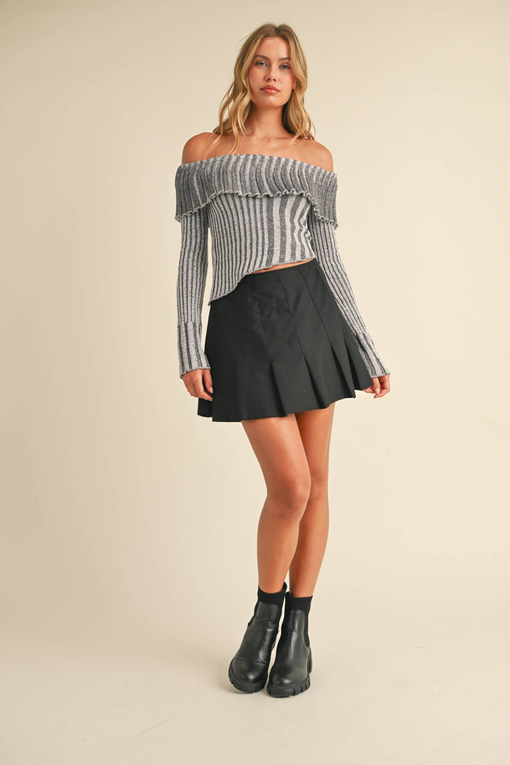 OFF SHOULDER LONG SLEEVE ASYMMETRICAL TOP - Knit sweaters