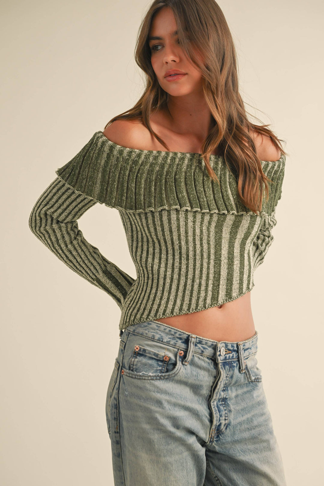 OFF SHOULDER LONG SLEEVE ASYMMETRICAL TOP - Knit sweaters