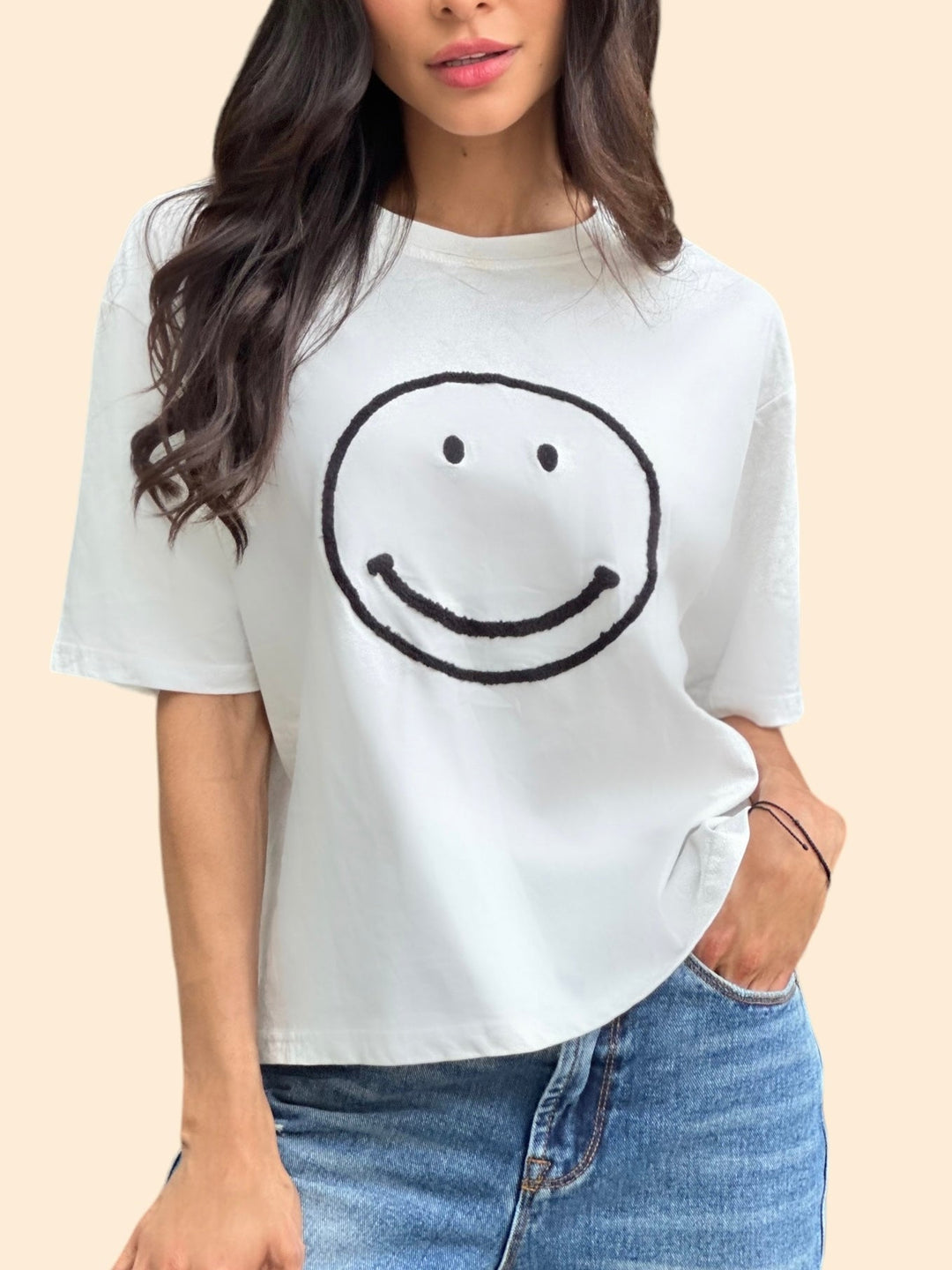 Smile t-shirt - Small / White - T-shirts