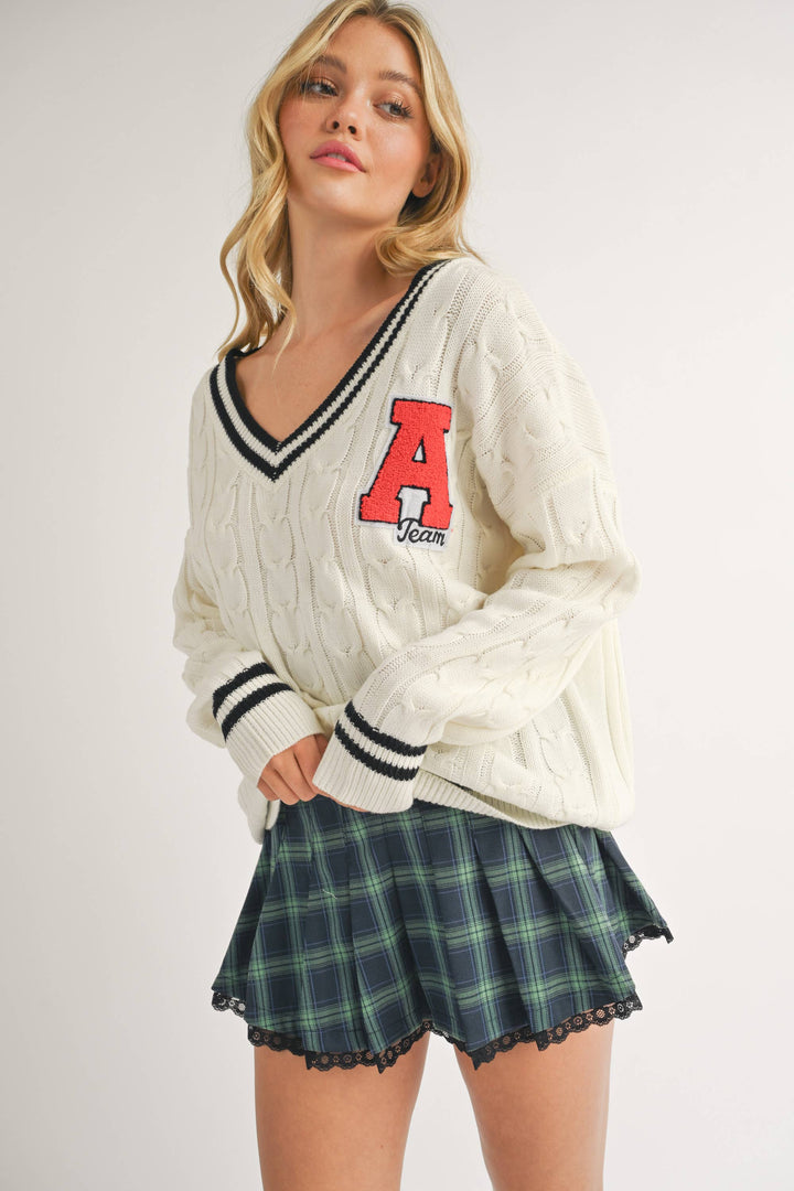 VARSITY PATCH V NECK CABLE KNIT SWEATER - Knit sweaters
